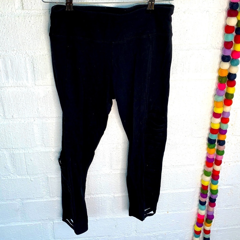Betsey Johnson Black Criss Cross Yoga Running Leggings